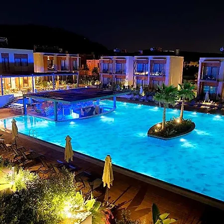 Celeste Bella Luxury & 3* 奥塔肯特
