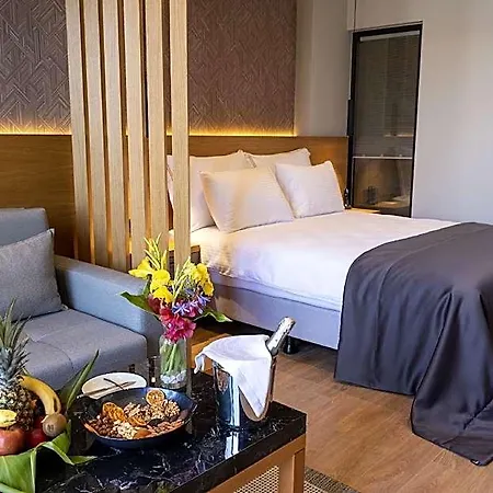 Celeste Bella Luxury & فندق 3*