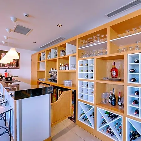 Celeste Bella Luxury & 酒店 奥塔肯特